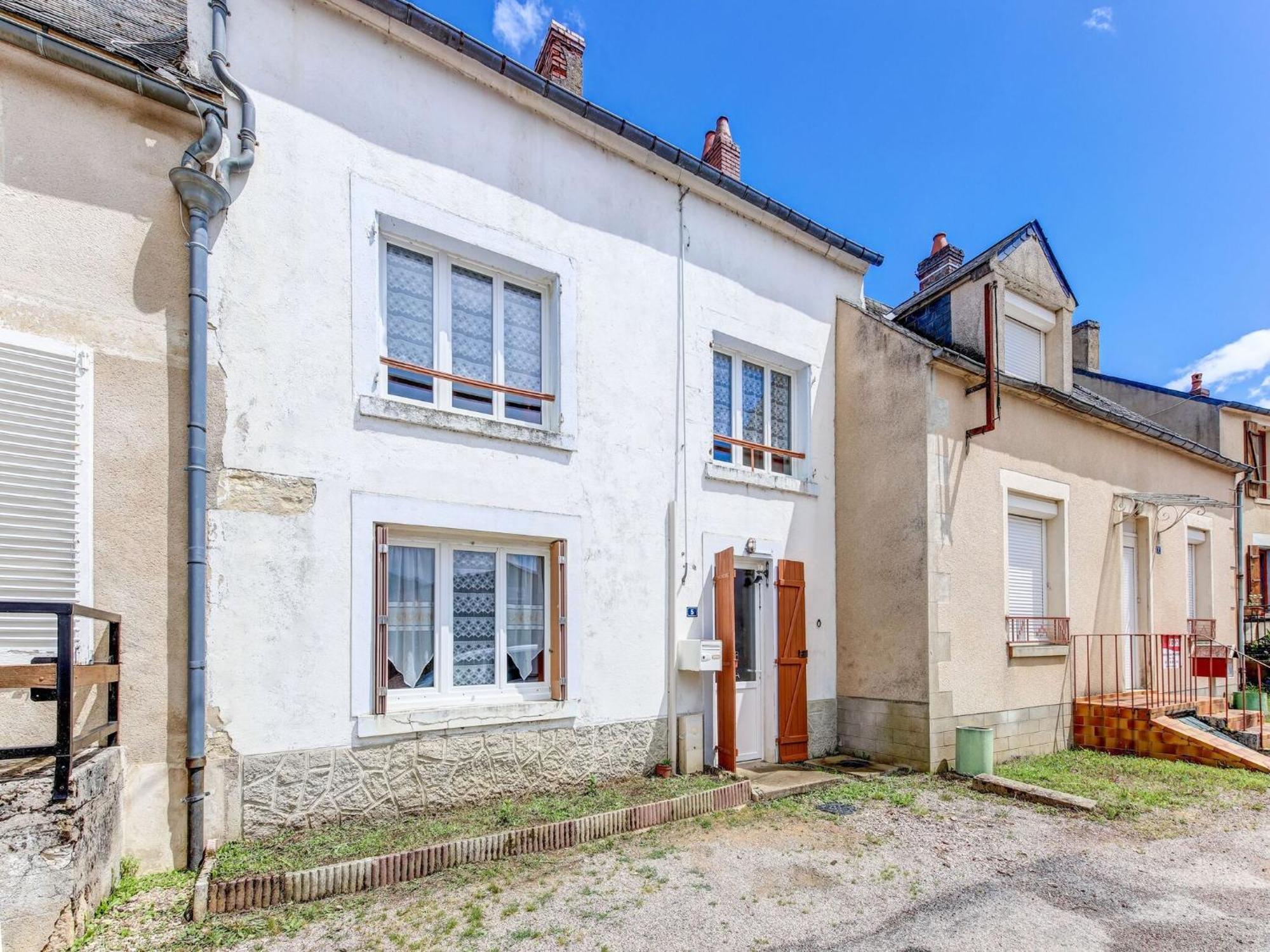 Traditional Holiday Home In Brinon Sur Beuvron Exterior photo