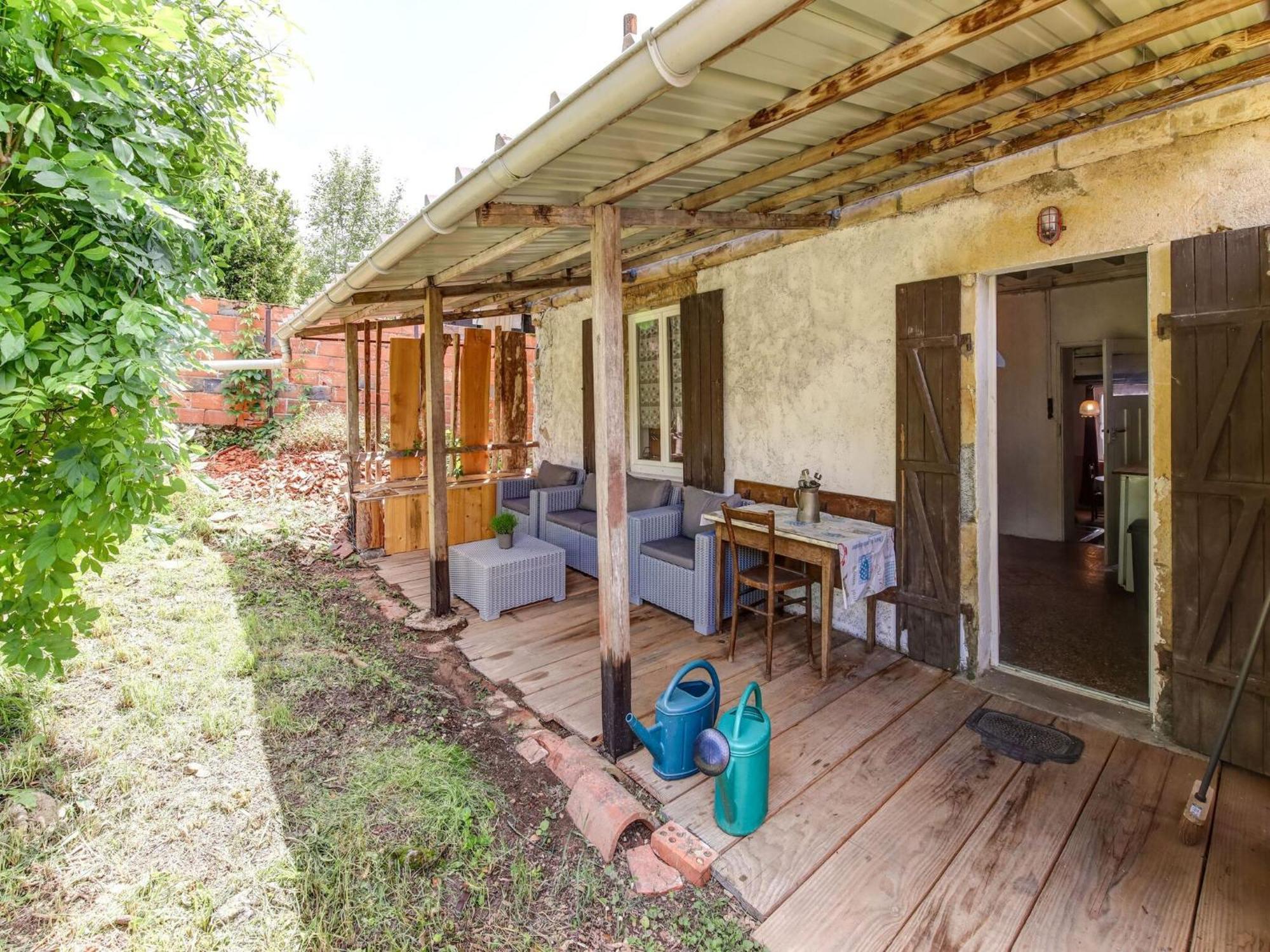 Traditional Holiday Home In Brinon Sur Beuvron Exterior photo